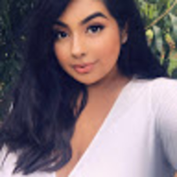 daisyflores1995